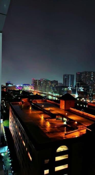 High Rise 2 Bedroom & 2 Bath Apartment With Parking, Balcony & Amazing View Manchester Kültér fotó